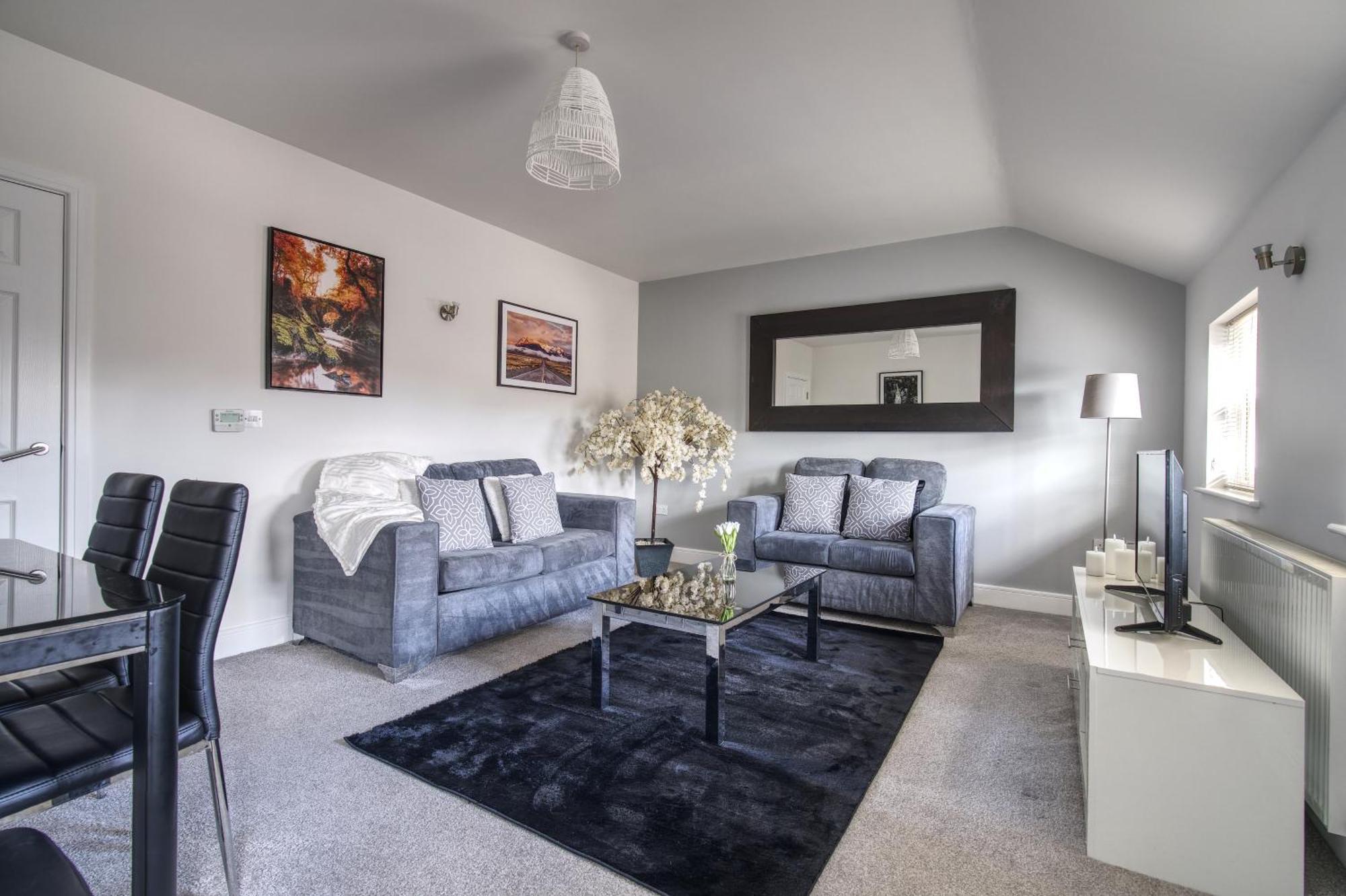 #St Georges Court By Derbnb, Spacious 2 Bedroom Apartments, Free Parking, Wi-Fi, Netflix & Within Walking Distance Of The City Centre Derby Zewnętrze zdjęcie